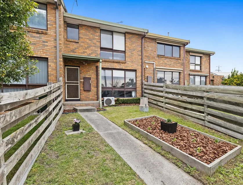 3/15 Roseneath Street, Traralgon, Traralagon , 2 Kuwarto, 1 Banyo, Unit