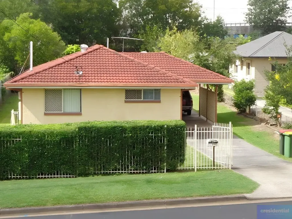 Low-Maintenance Comfort in a Brilliant Darra Location