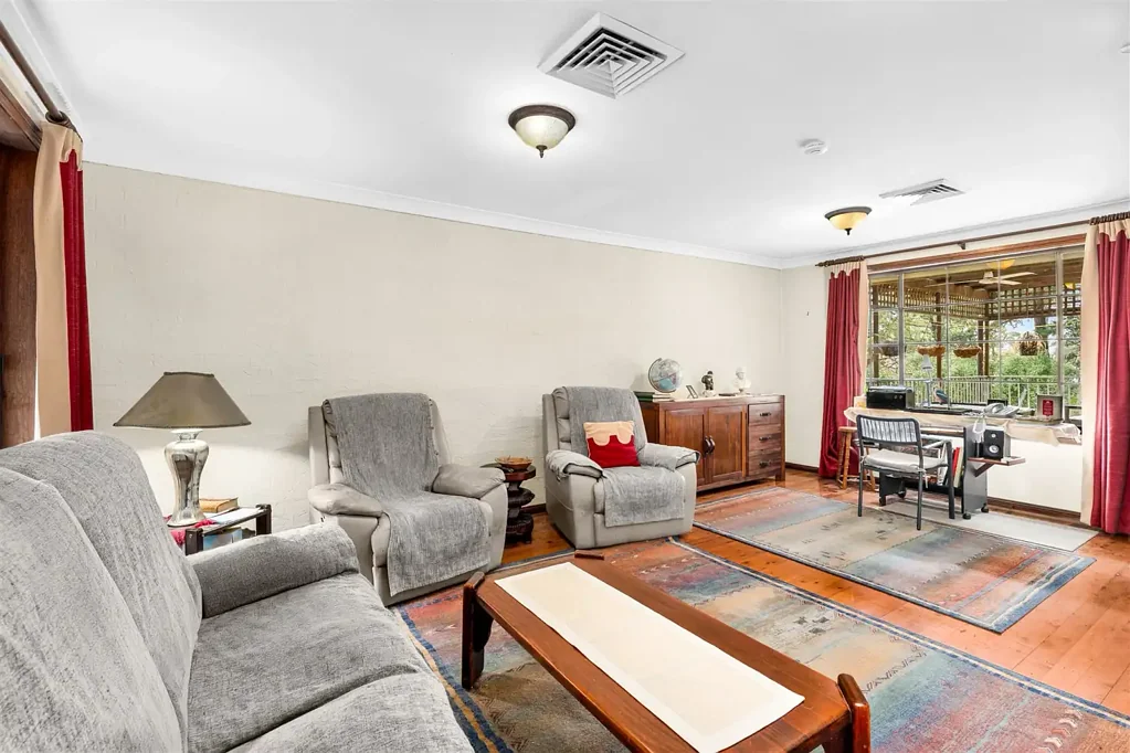 Colo Vale 3房  Beautiful Parcel Of Land In A Growing Community