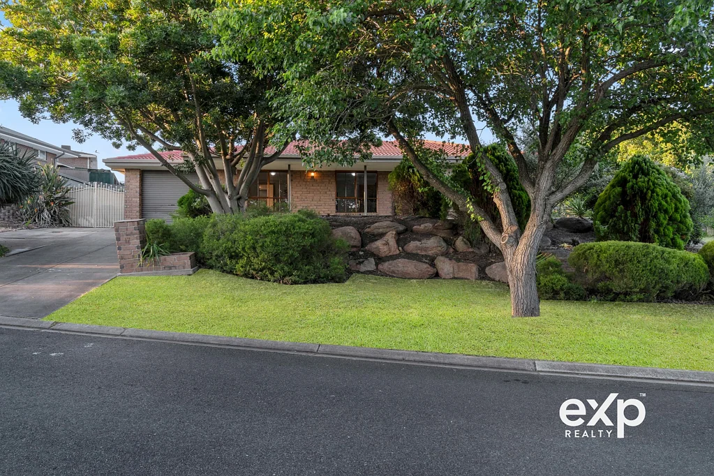 17 Scarborough Court, Wynn Vale, SA 5127