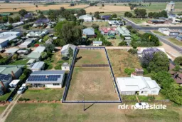 18 Burnett Street, Delungra