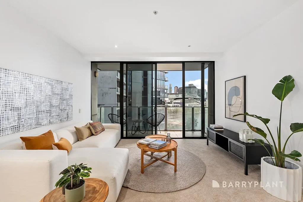 Docklands 2 Bedroom Phenomenal Palladio unit available now!