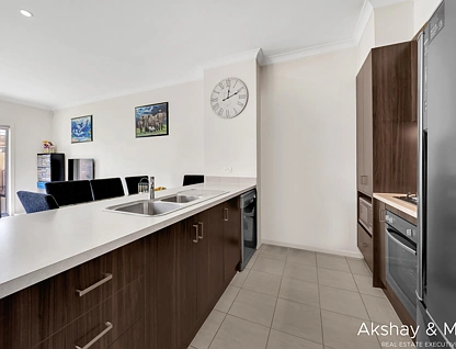 9 Alex Scott Way, Dandenong, VIC 3175, 2 कमरे, 1 बाथरूम, Townhouse