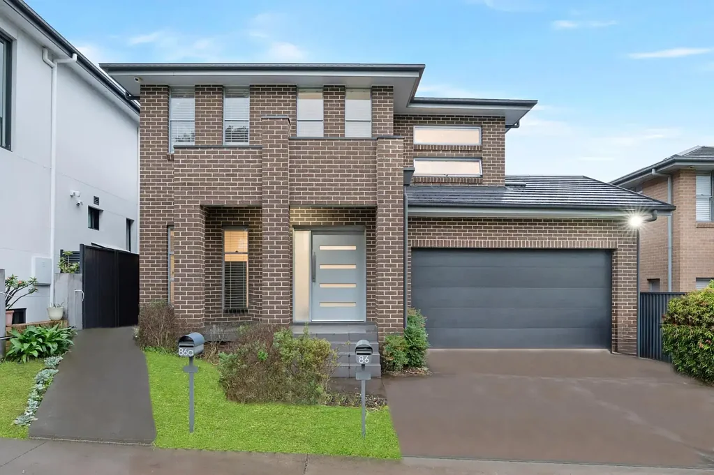Fairfield West 6Habitaciones House & Granny Flat!
