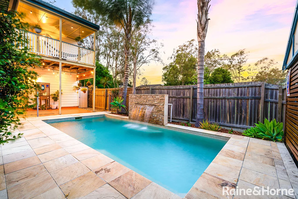 43 William Terrace, Oxley, QLD 4075