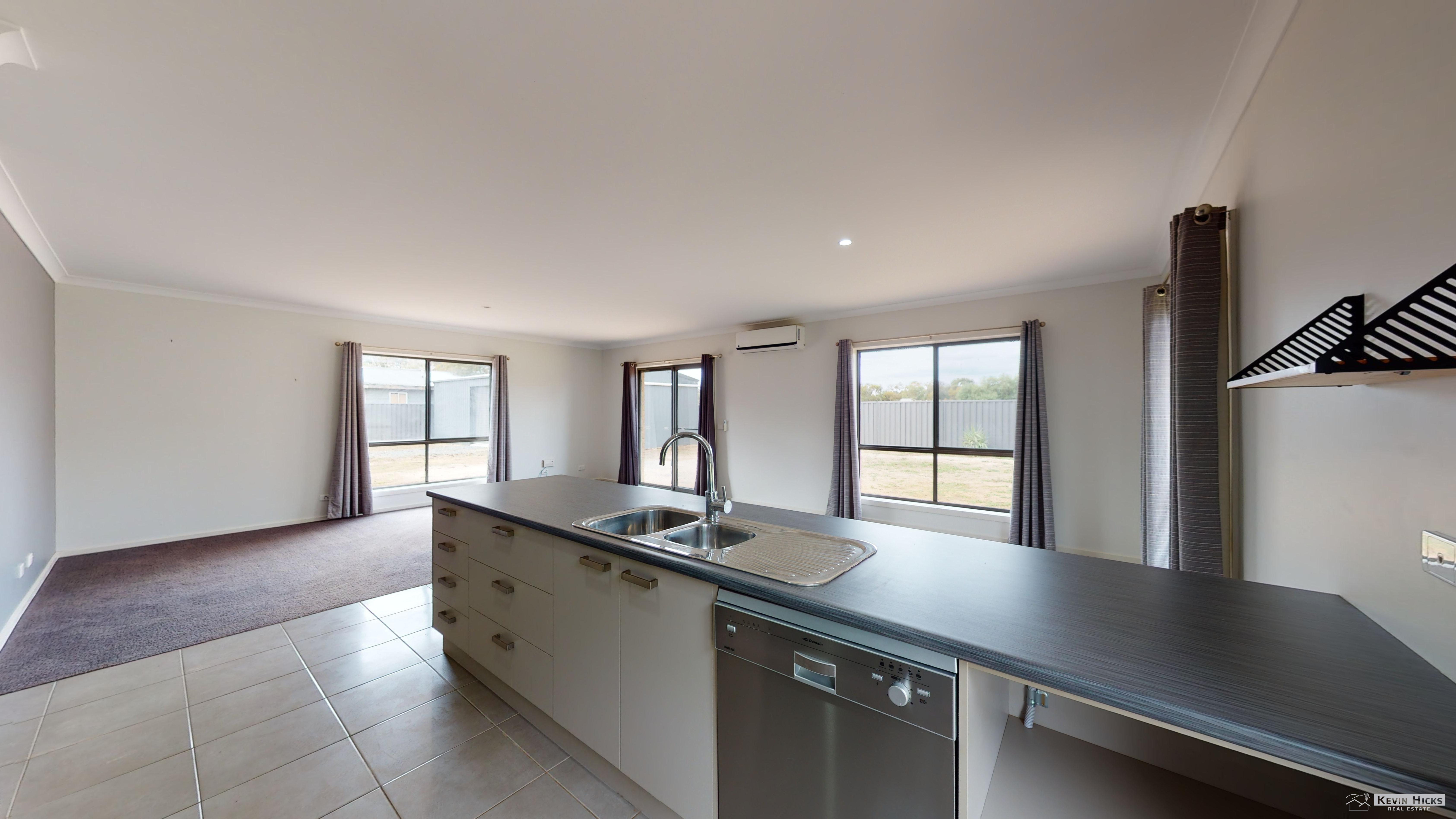 9 BRISTOL ST, KATUNGA VIC 3640, 0房, 0浴, House