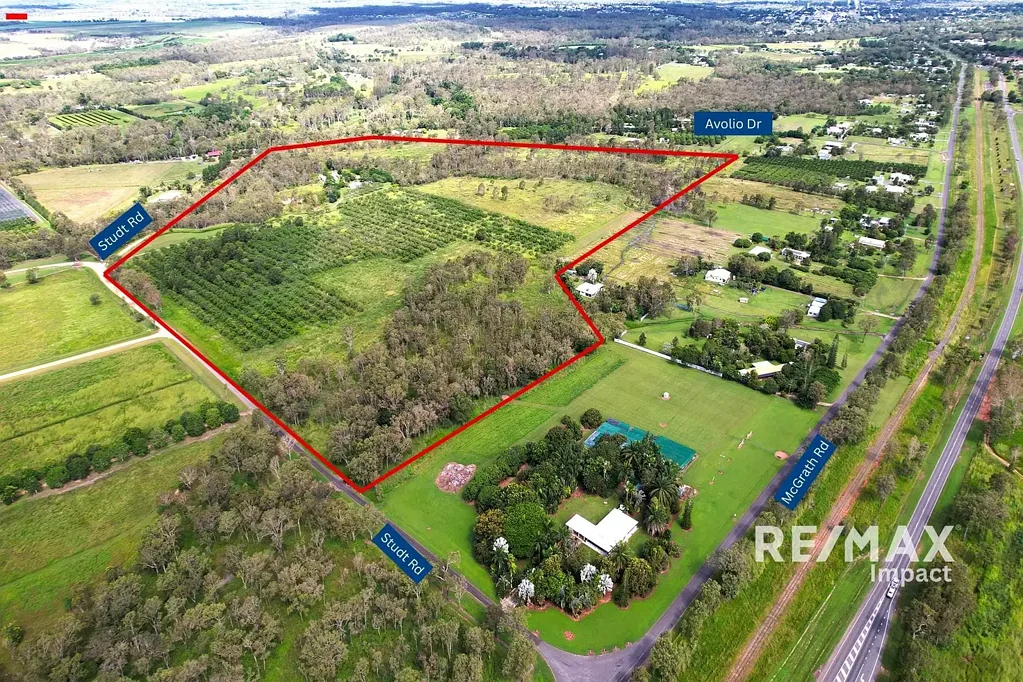 Mareeba  Exceptional 83-Acre Rural Property with Prime Location!!