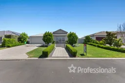 144 Grand Entrance, Australind