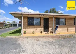 UNIT 1 37 OSWALD ST, Inverell