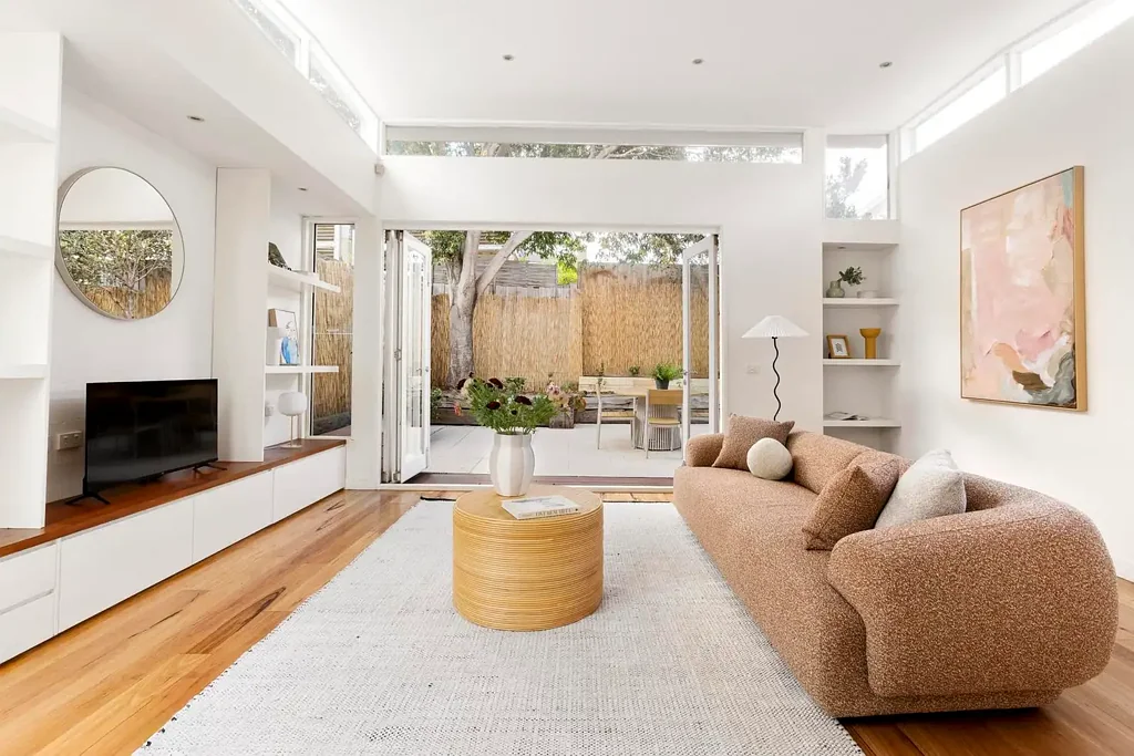 Prahran 2Zimmer Freestanding Victorian Elegance, Reimagined for Today