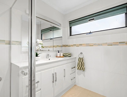 1/435 Main Road, Montmorency, North Melbourne, 2房, 1浴, Unit