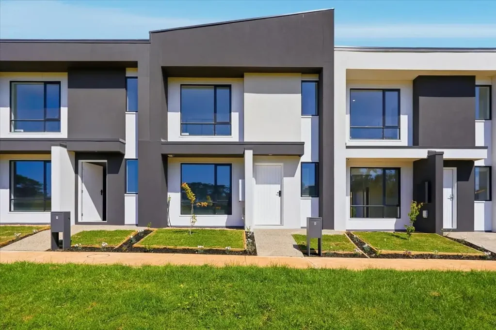 HOME FOR RENT IN BACCHUS MARSH