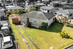 64 Tawa Crescent, Manurewa