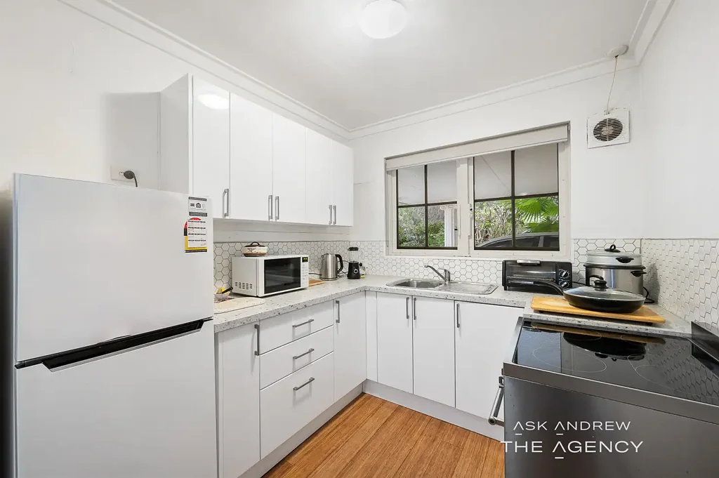 Booragoon 2Zimmer PEACEFUL GROUND FLOOR LAKESIDE LIVING
