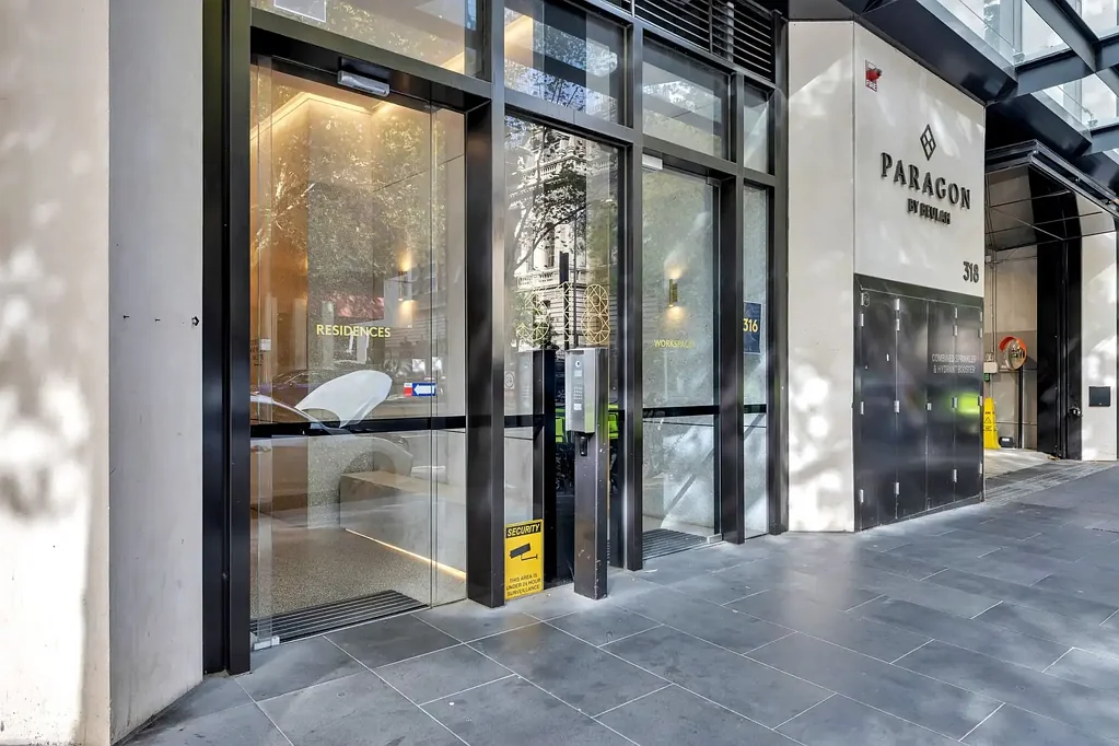 1802/318 Queen Street, Melbourne, VIC 3000