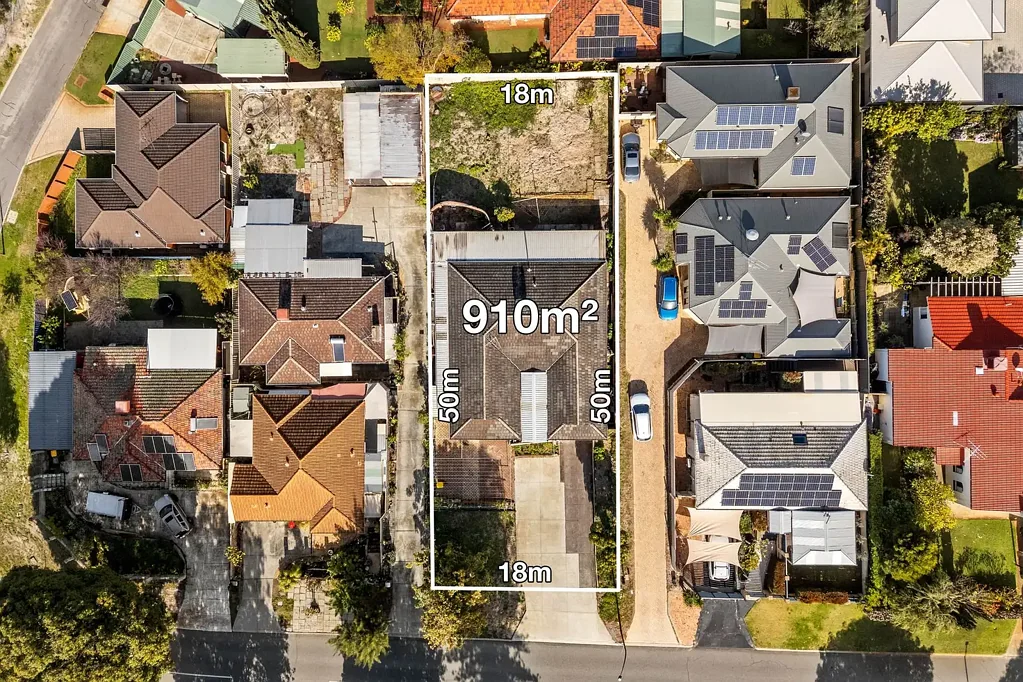 Wilson 3 Bedroom Exceptional R40 Development Opportunity - Walk to Centenary Park