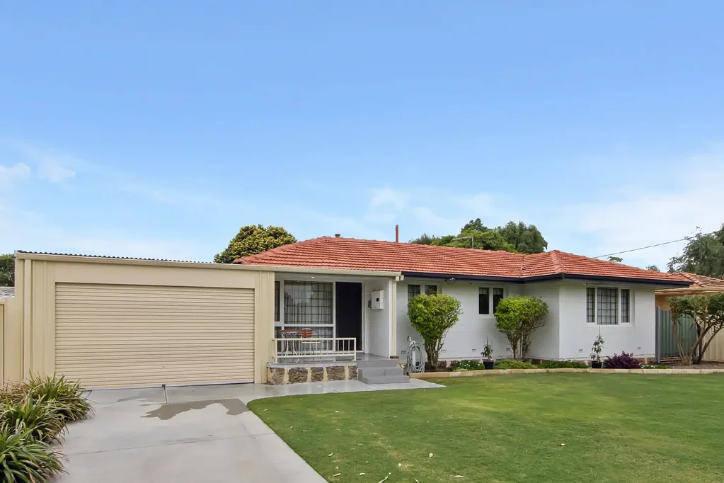 12 Grimrey Road, Lockridge, WA 6054