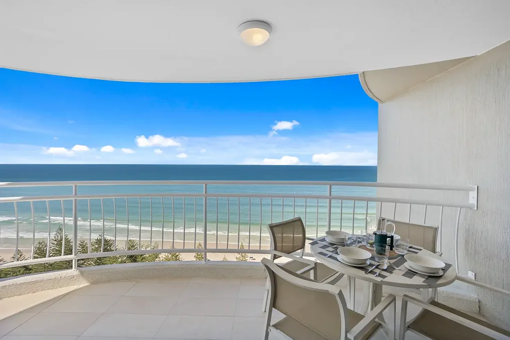 Burleigh Heads 2chambre OWNERS WANT IT SOLD!