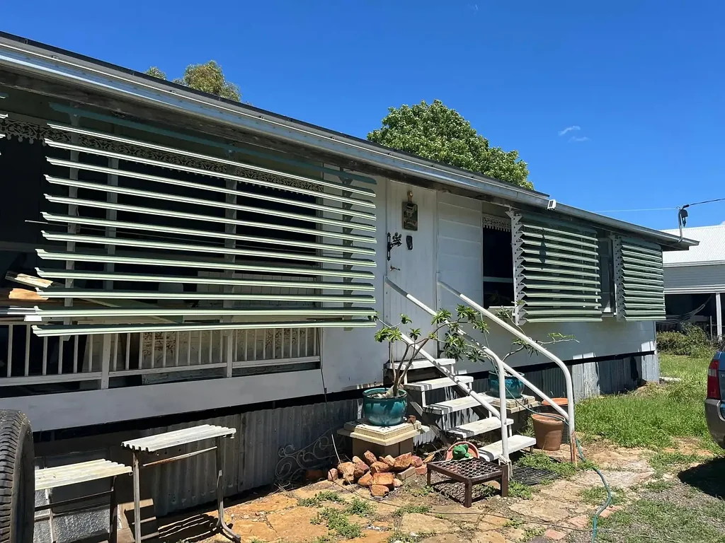 Ilfracombe 5 Bedroom Queenslander Homestead on 1/2 Acre in Ilfracombe, Qld - $340,000