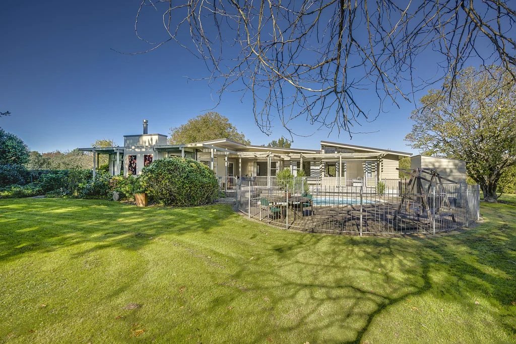 Havelock North A complete lifestyle holding with income options