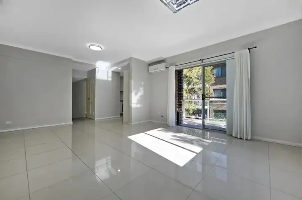 Modern North-East Facing Apartment in Prime Bankstown Location
