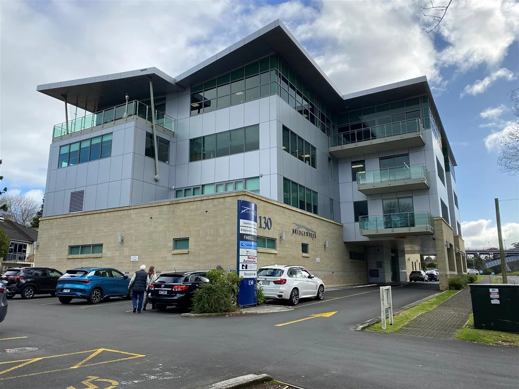 Hamilton Central Motivated Landlord Seeks Quality Tenant
