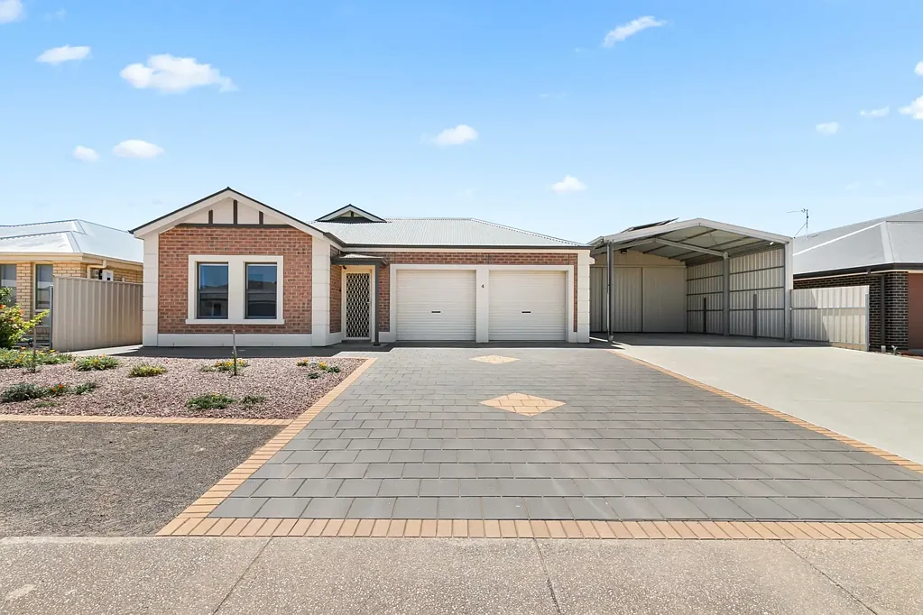 4 Meander Way, North Beach, SA 5556