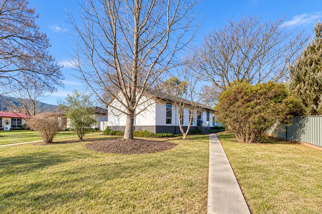 Bright 4房  Family Home or Savvy Investment