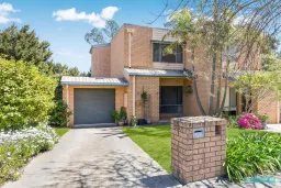 Unit 1/11 Timbertop Dr, Kennington