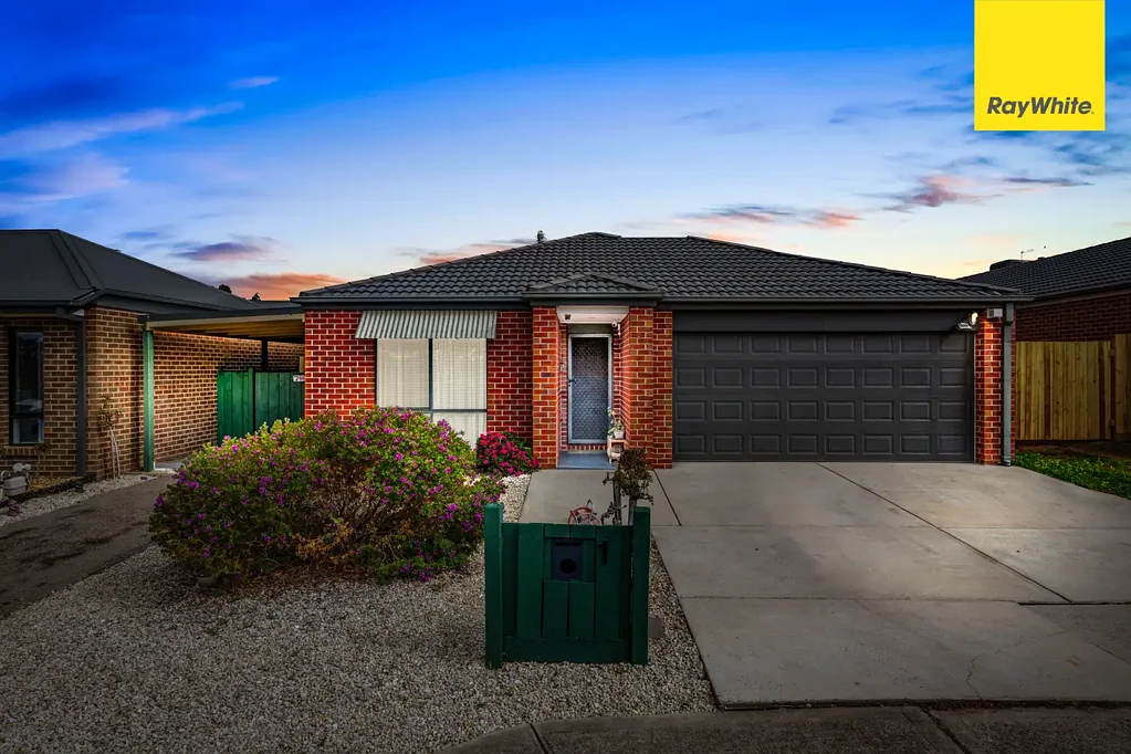 Melton West 3ਬੈੱਡਰੂਮ Space, Lifestyle and Location All in One - A Harkness Gem with Year-Round Comfort