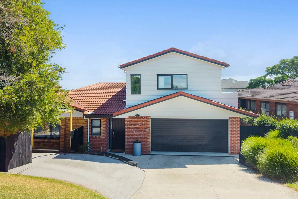 Bucklands Beach 5 Slaapkamer Spacious Living& Future Potential