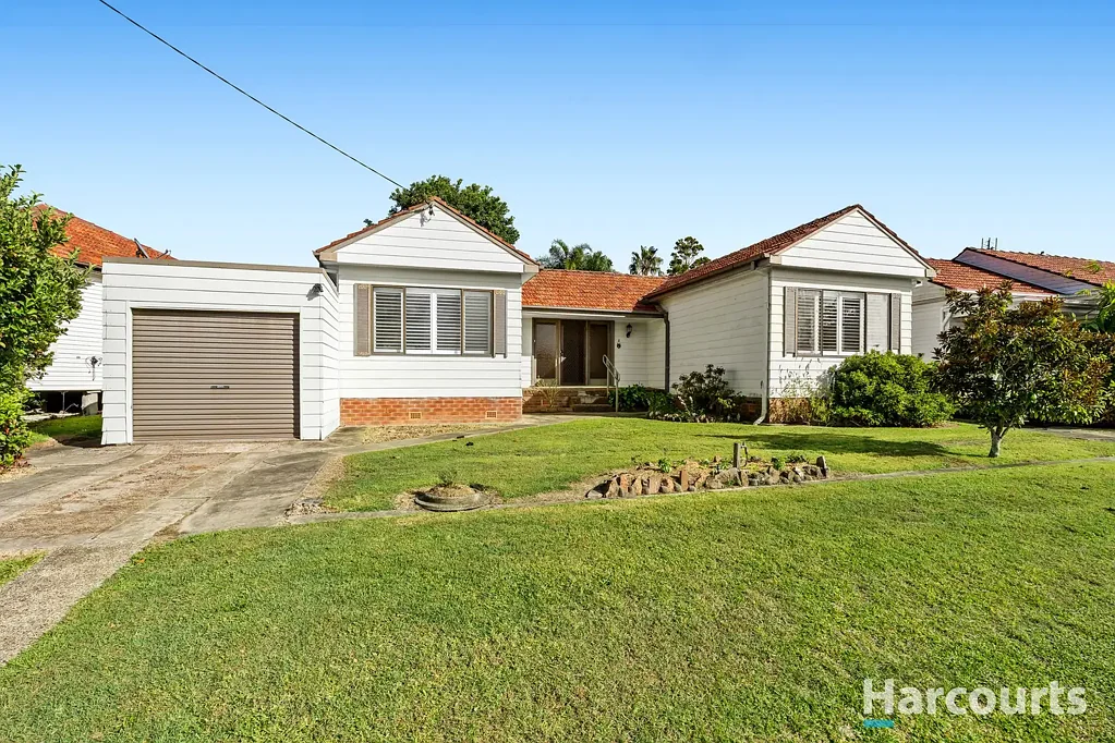4 Ada Street, Mount Hutton, NSW 2290