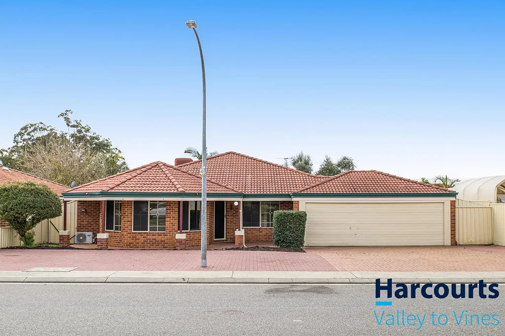 5 Buttercup Crescent, High Wycombe, WA 6057