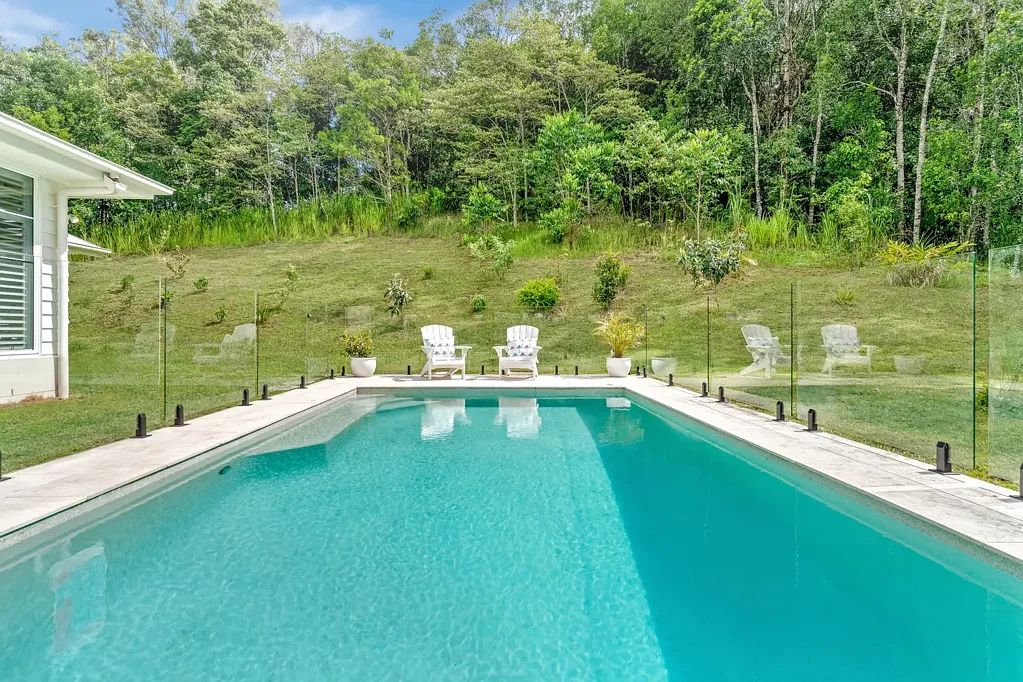 Eumundi 4 Bedroom SPACIOUS PLANTATION HOME WITH POOL IN TRANQUIL EUMUNDI LOCATION