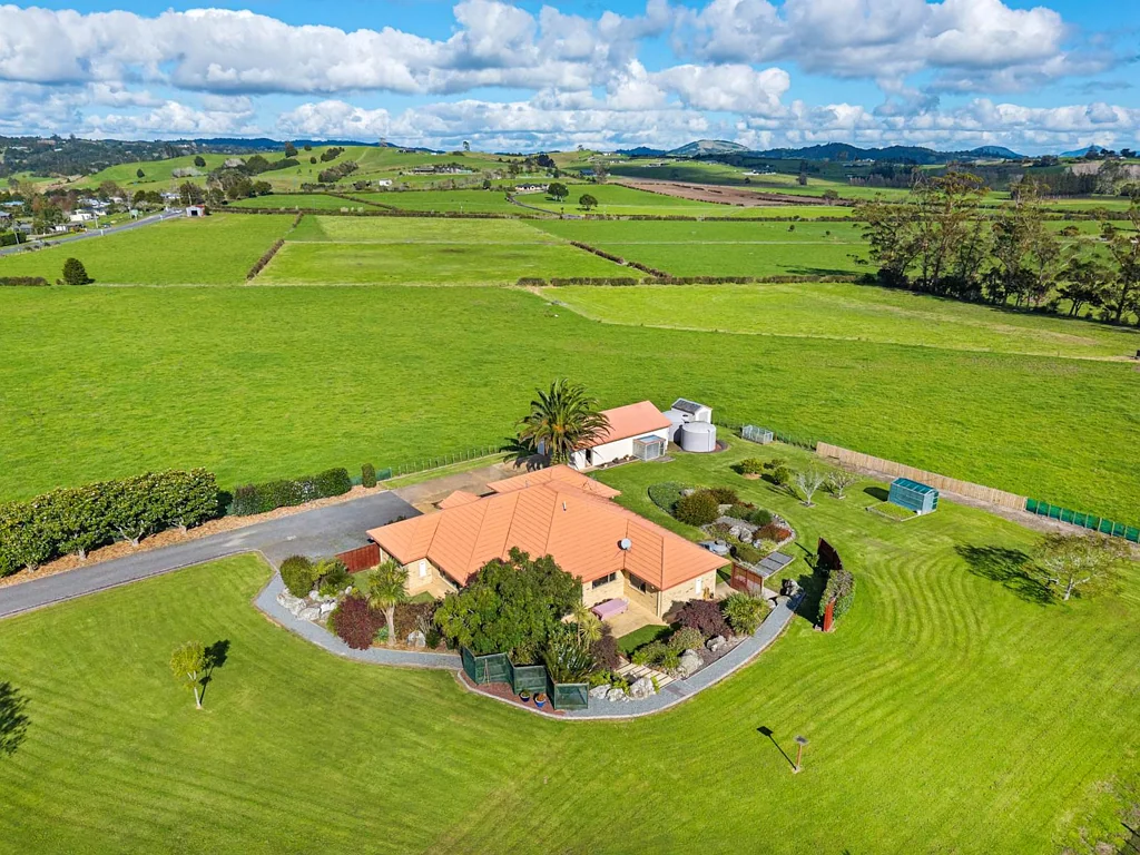 Matarau 4ਬੈੱਡਰੂਮ Lifestyle Living - Close to Town