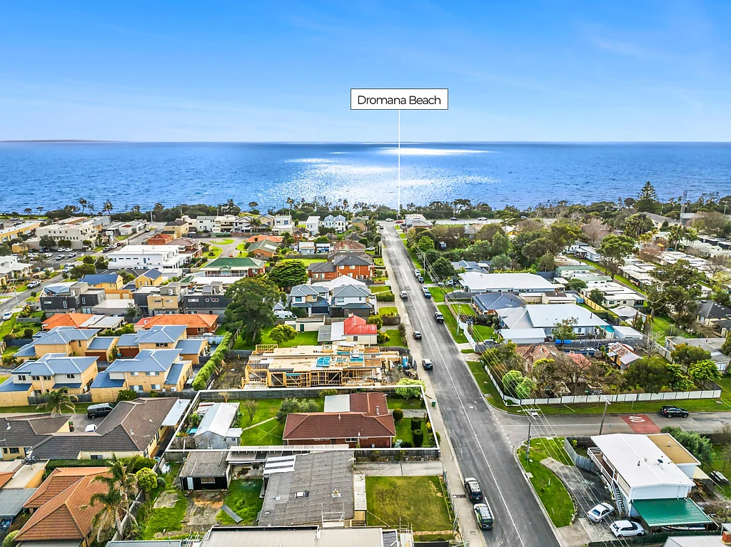 18 Kangerong Avenue, Dromana, VIC 3936