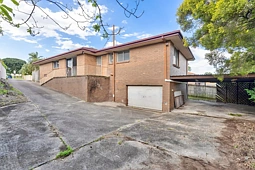578 Hamilton Road, Chermside West