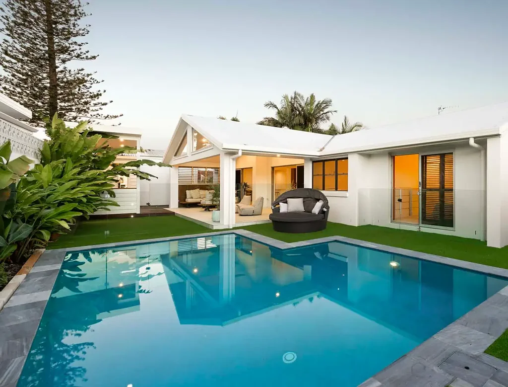 16 Lalwinya Street, Buddina, QLD 4575