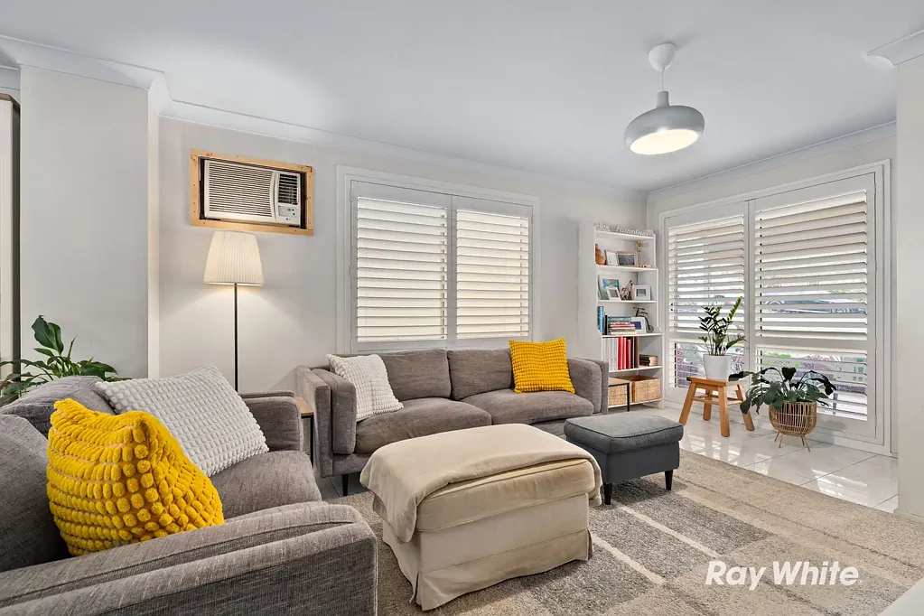 13 Rutherglen Place, Minchinbury, NSW 2770