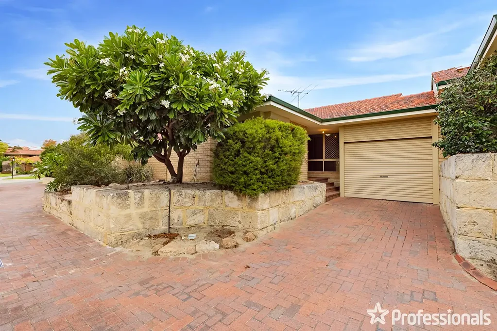 3/7 Catrine Court, Kingsley, WA 6026