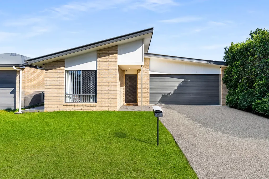 Yarrabilba 4ਬੈੱਡਰੂਮ VACANT POSSESSION - MUST BE SOLD - MEDICAL RETIREMENT