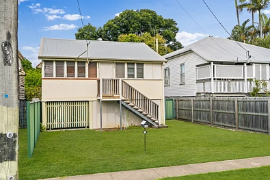 82 Palm Avenue, Shorncliffe, QLD 4017, 1房, 1浴, House