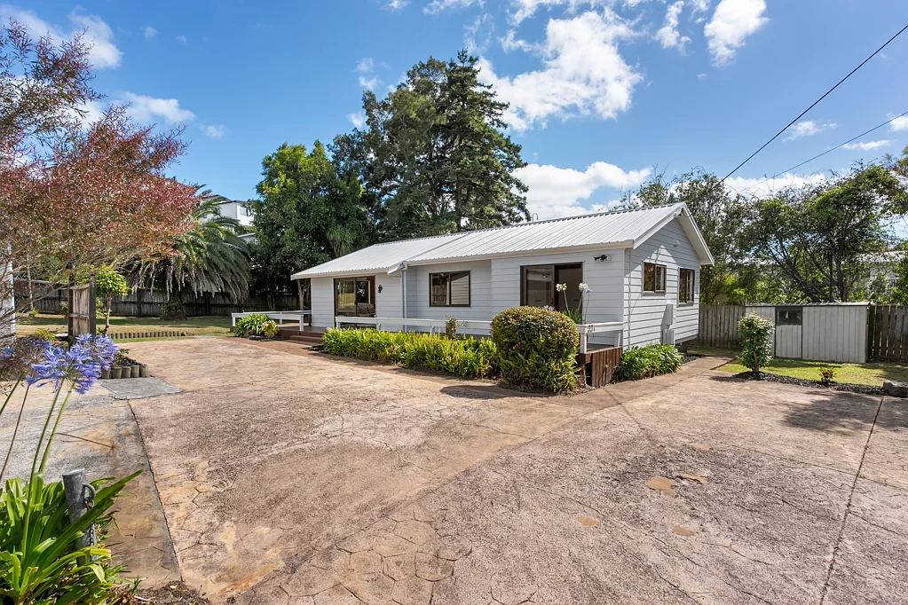 33a Glenvar Road, Torbay, North Shore City, Auckland