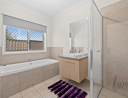 17 Peninsula Crescent, Craigieburn, North Melbourne, 3房, 2浴, 整租独立别墅