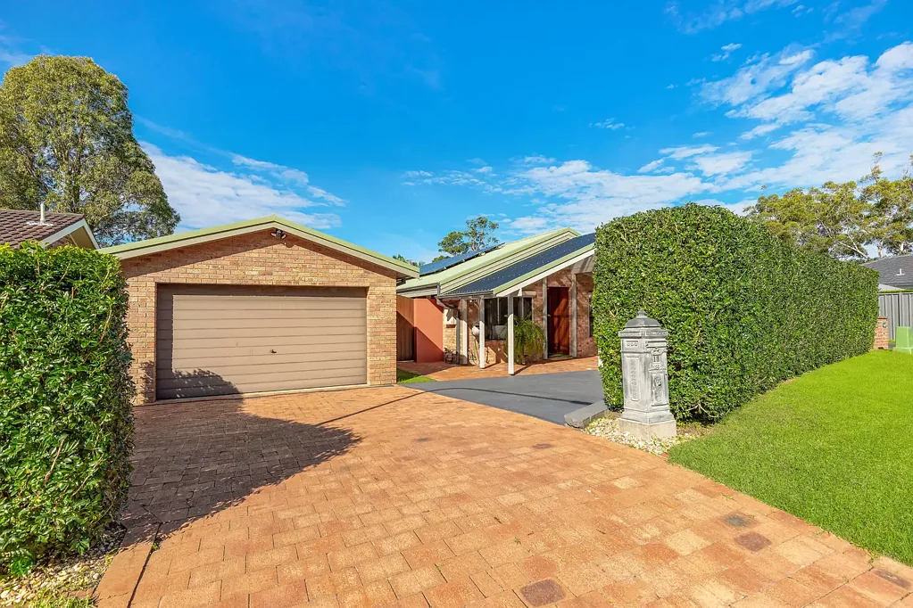 13 Letitia Close, Green Point, NSW 2251