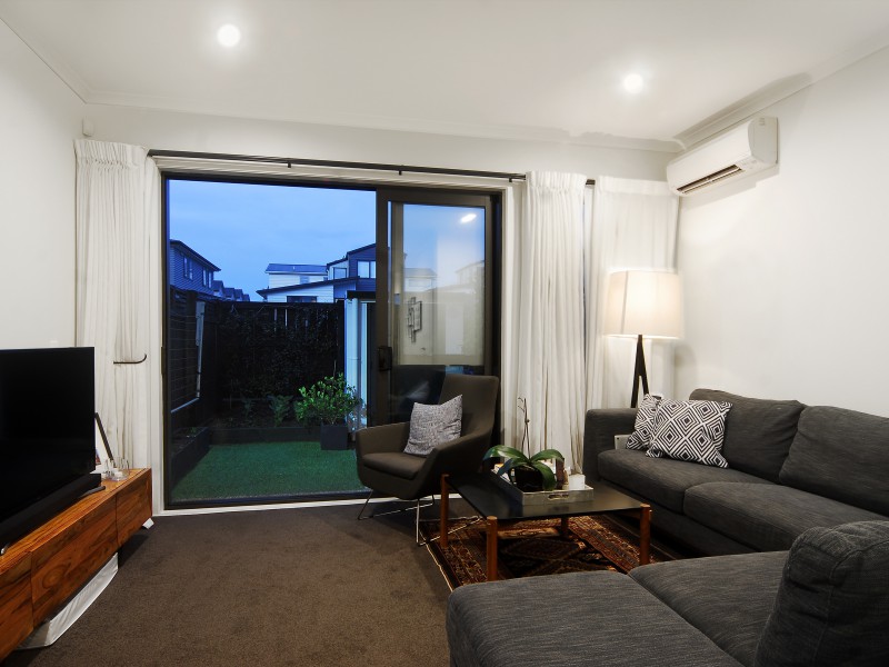 46 Fenchurch Street, Wai O Taiki Bay, Auckland, 2 phòng ngủ, 1 phòng tắm, House