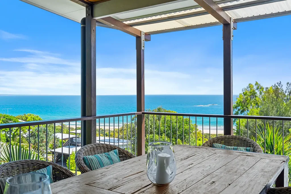 76 Tramican Street, Point Lookout, QLD 4183