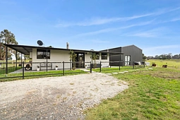 45 Suffolk Street, Binda