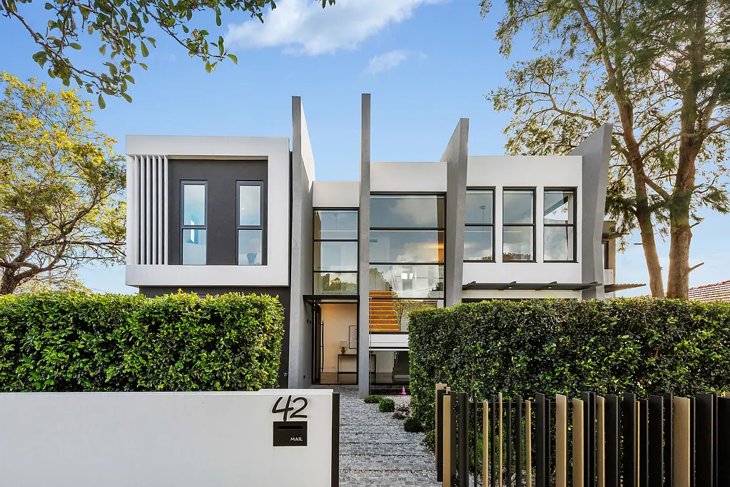 42 Colwell Street, Kingsgrove, NSW 2208