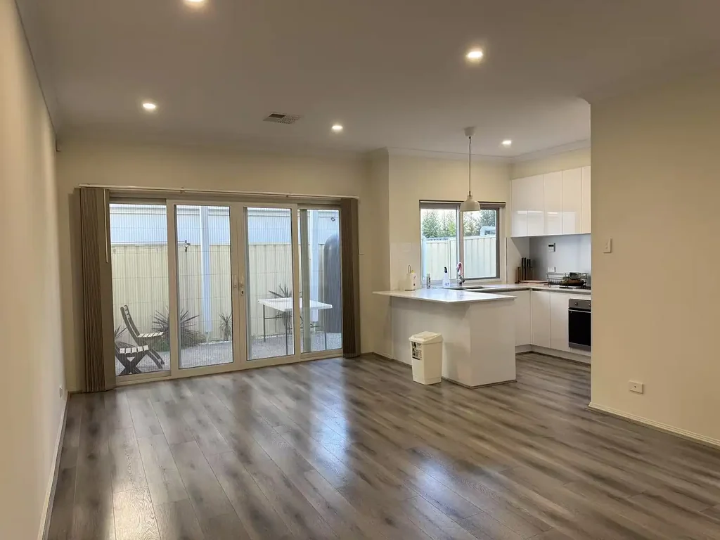 Contemporary Comfort Home with Alfresco Entertaining in Campbelltown